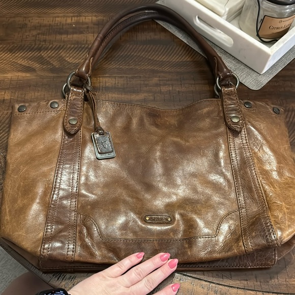 FRYE - Picture 1 of 3